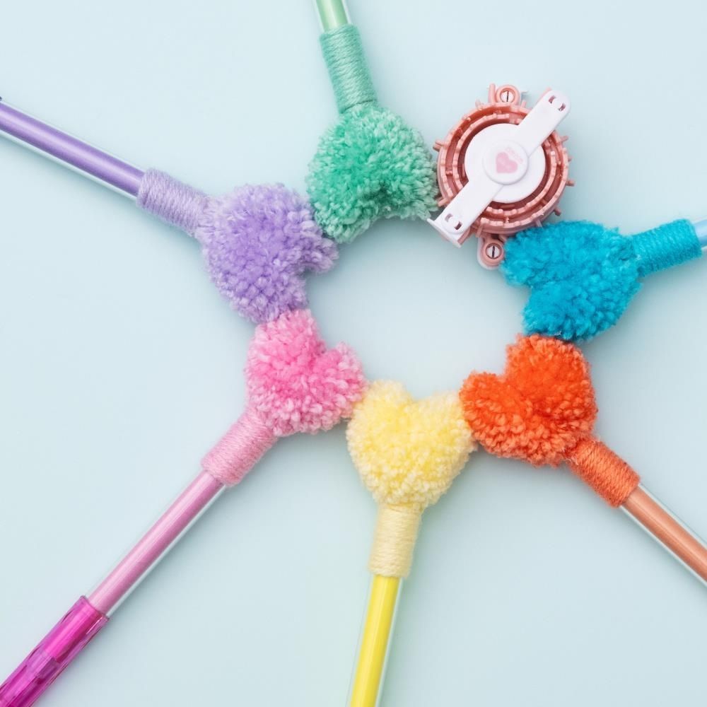 Heart Pom Pom Makers / Herramienta Para Crear Pompones Herramientas We R Memory Keepers