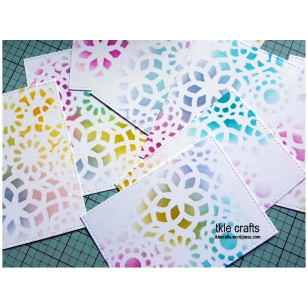 Color Shine Pack 4  / Kit de 4 Tintas en Spray con Brillitos Pintura y Medios Mixtos Heidi Swapp