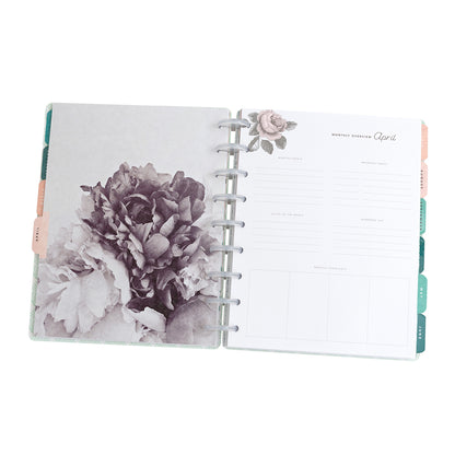 Day to Day Undated Planner Golden / Agenda Planificadora Agendas y Journals Crate Paper