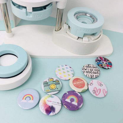 100 Button Press Small Pins Refill  / 100 Botones Pequeños Personalizables Accesorios We R Memory Keepers